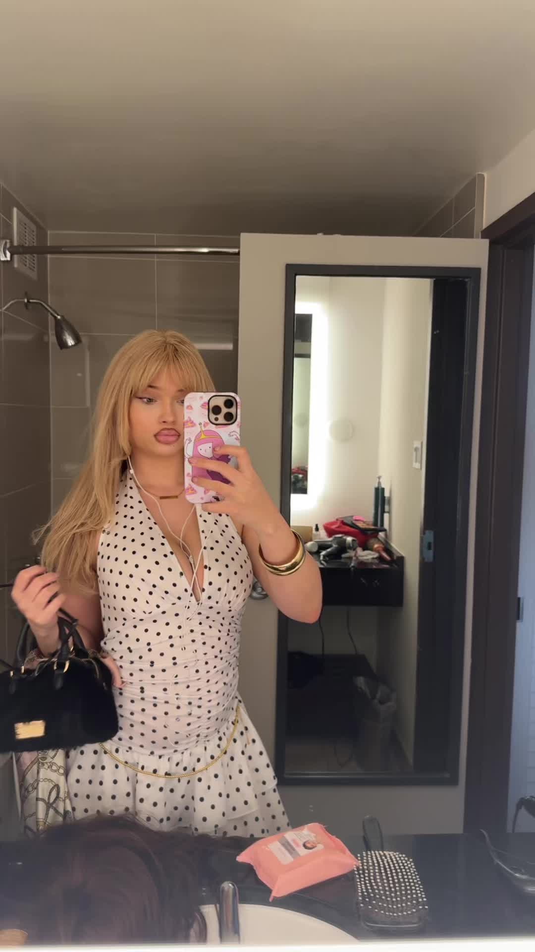 @Theangelmariee