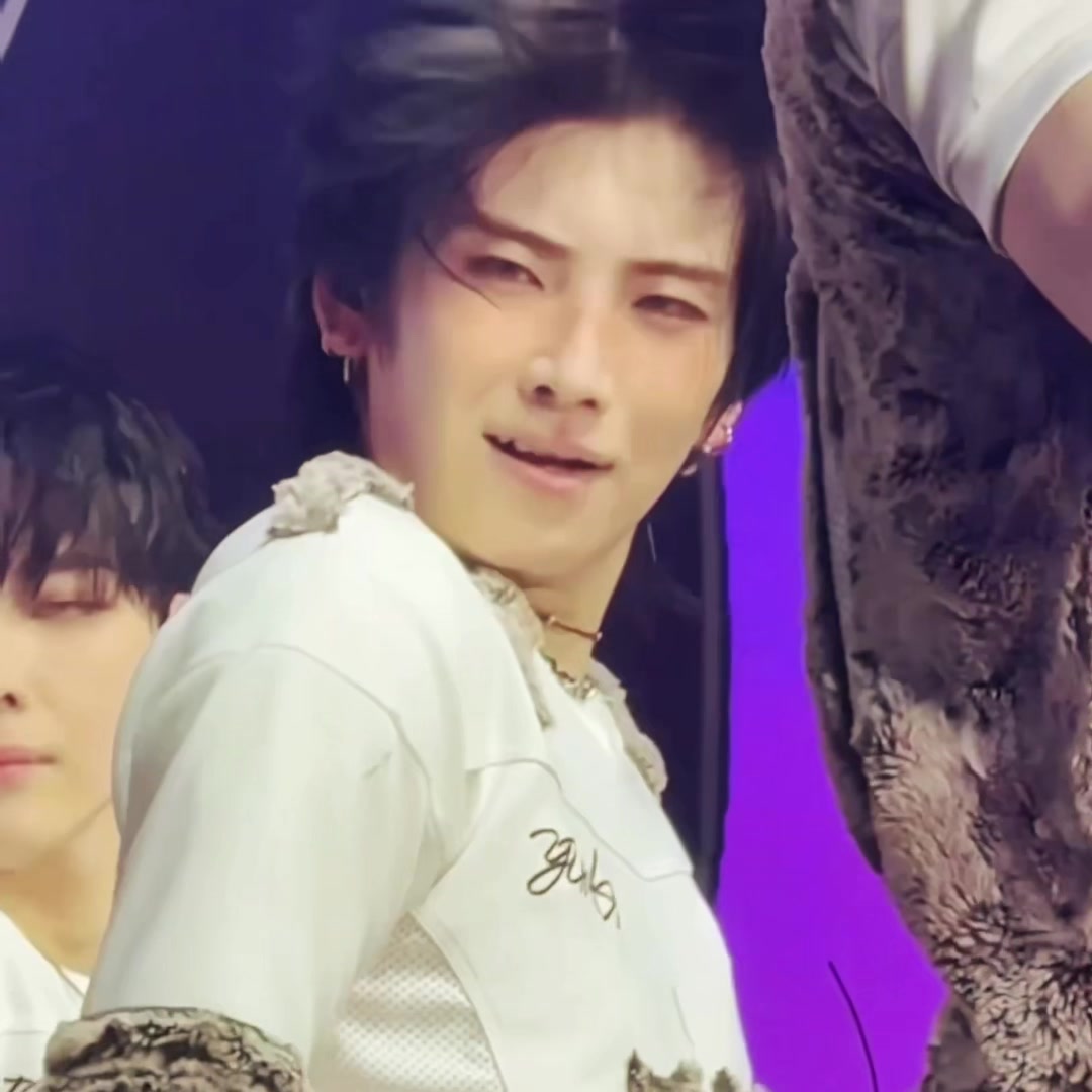 @๐ช๐พ๐๐๐บโฆ