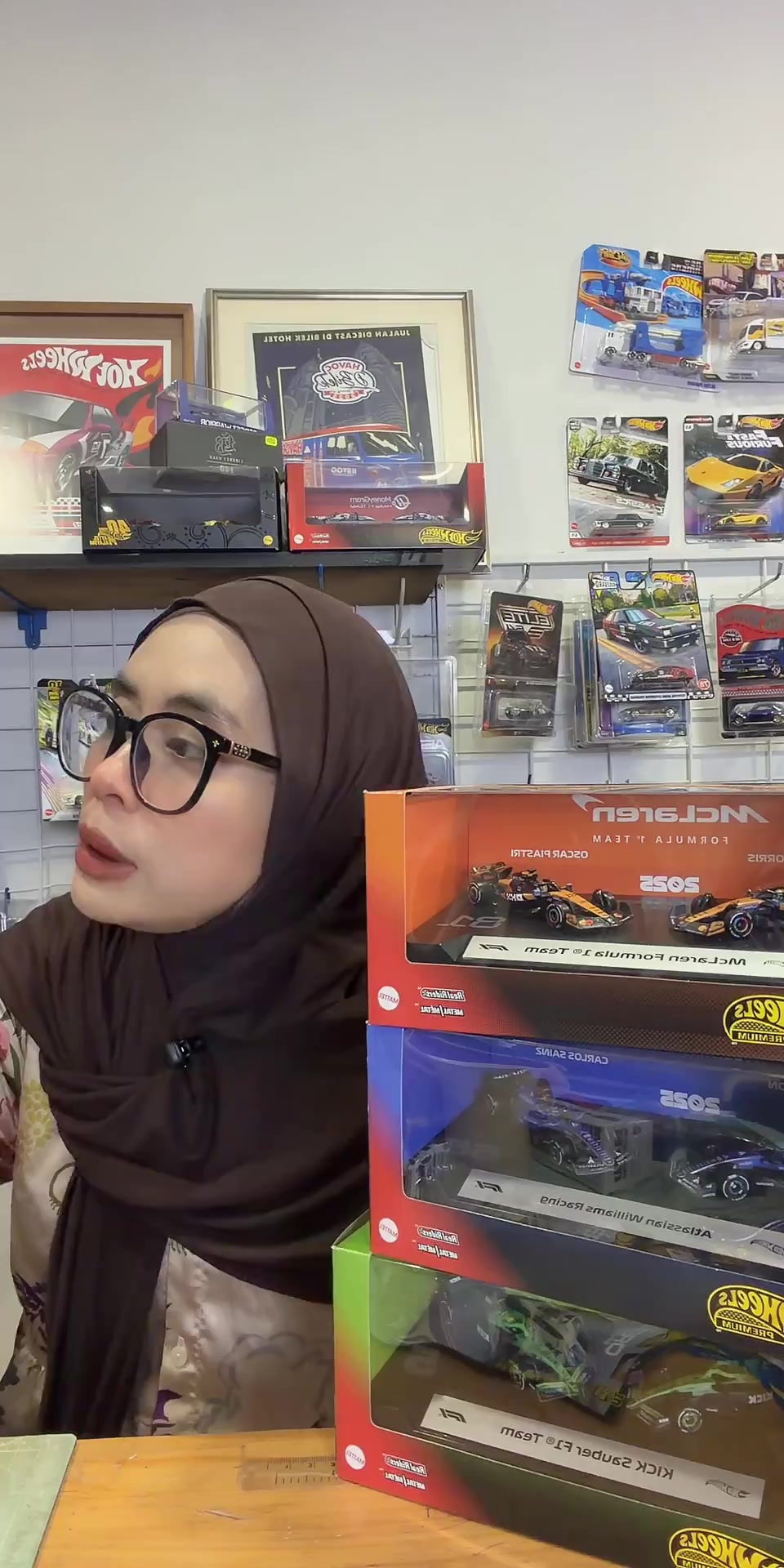 @Kedai Hobi Maju