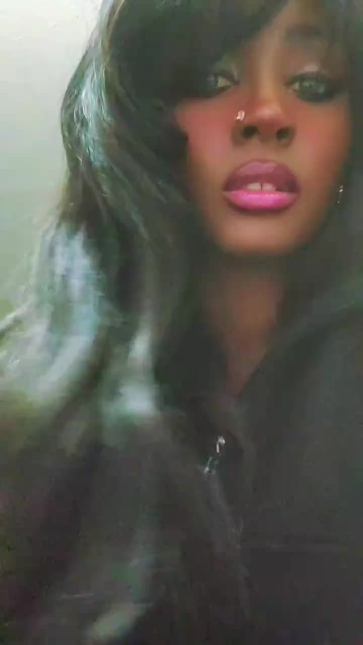 @IamBornQueen