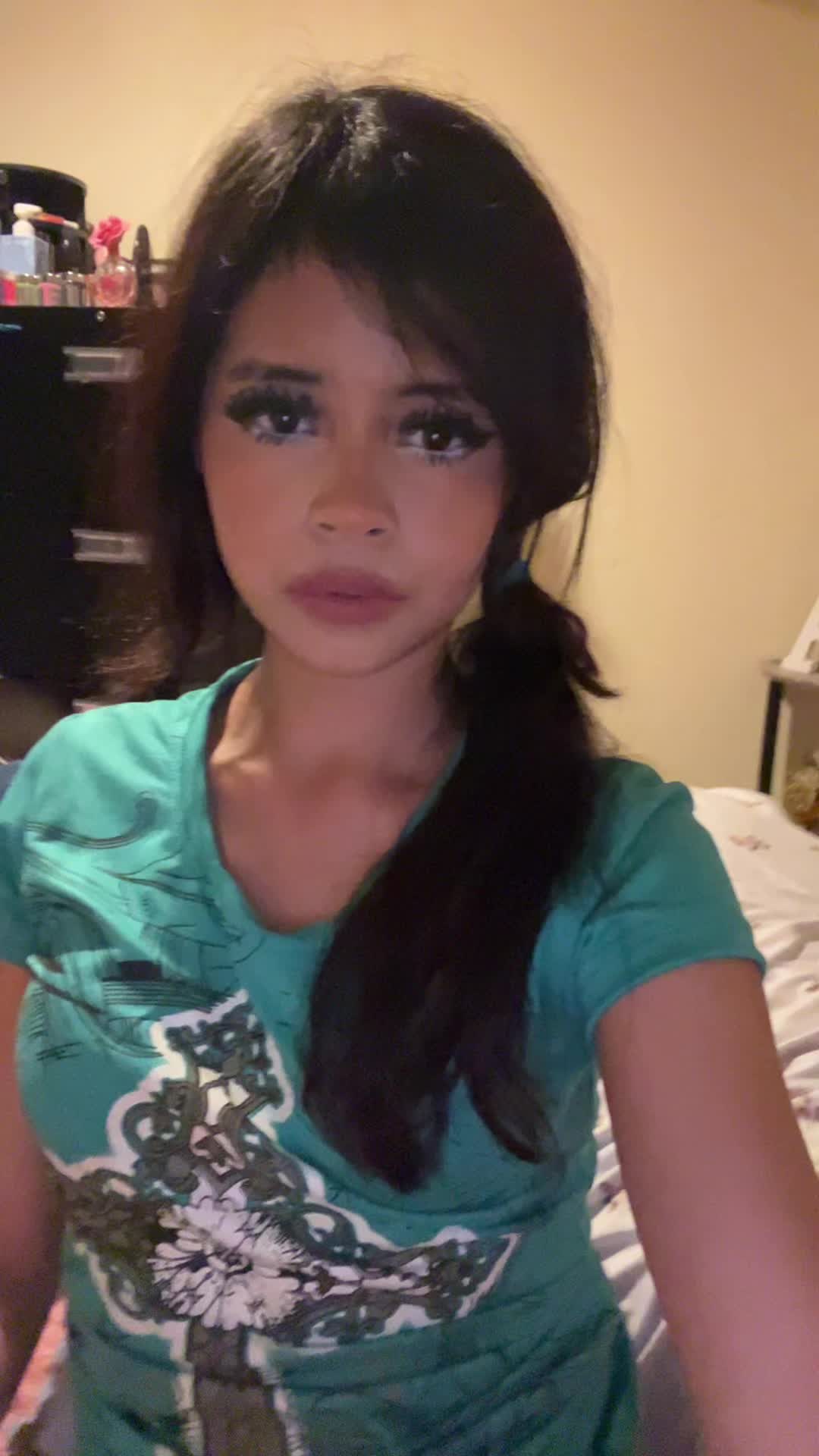 @Krisie🥂🎭🎰