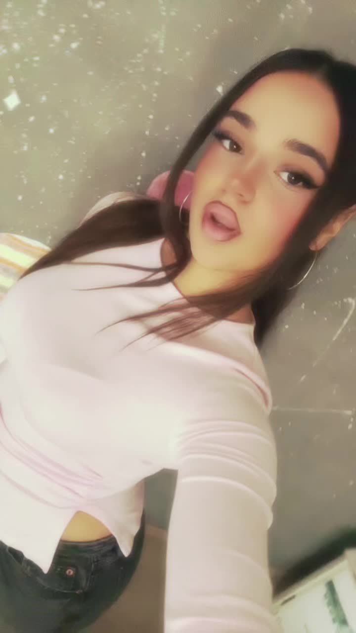 @Vjosa