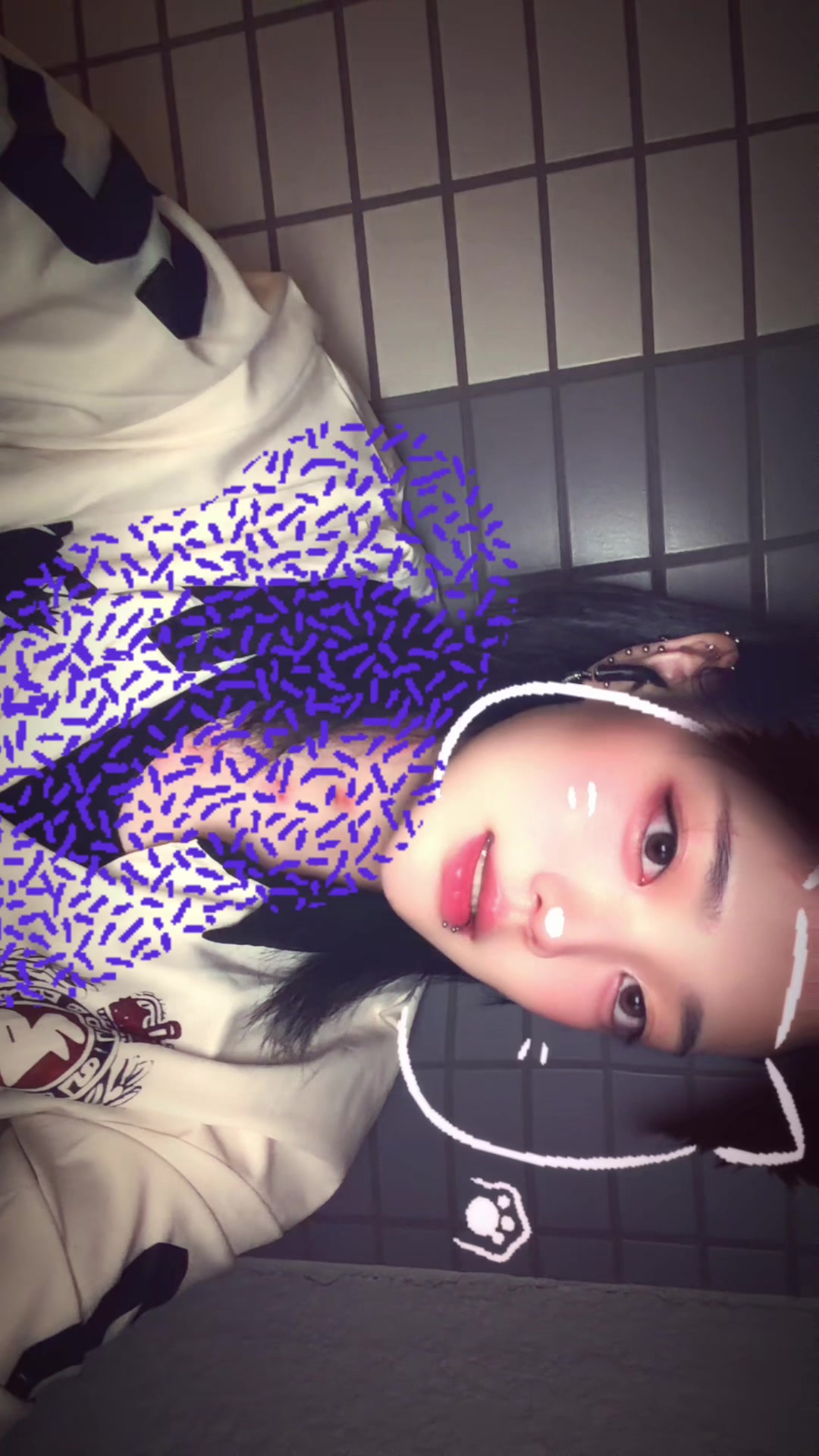 @クロ