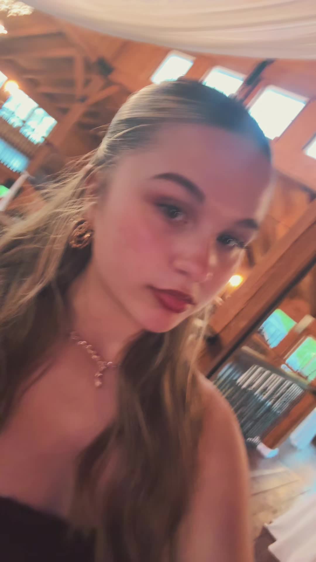 @lily