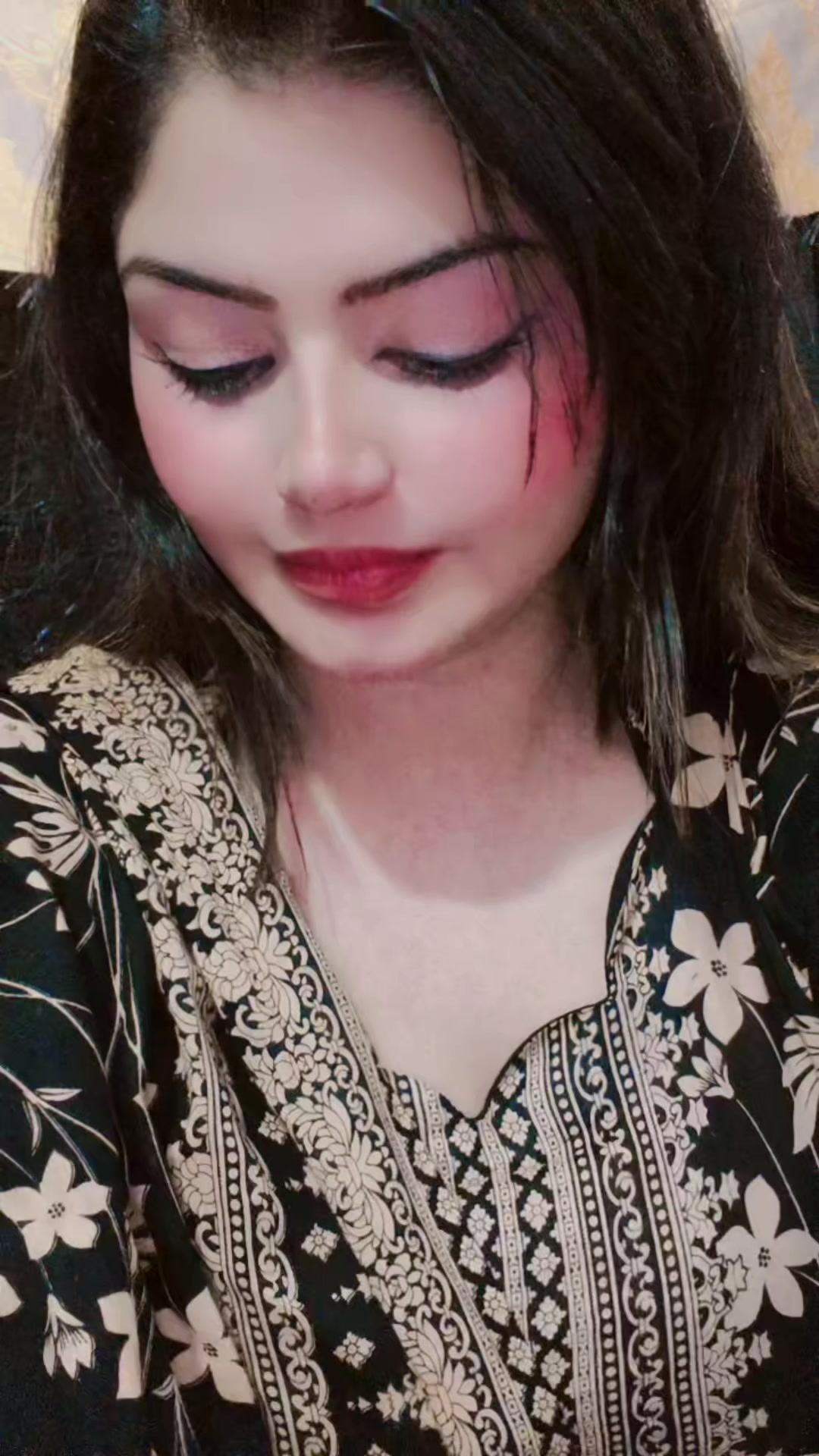 @😍Bushra Lewany