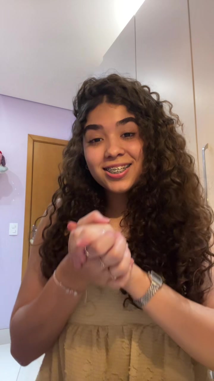 @naynay 🇻🇦