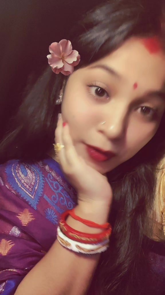 @👑রানী👑