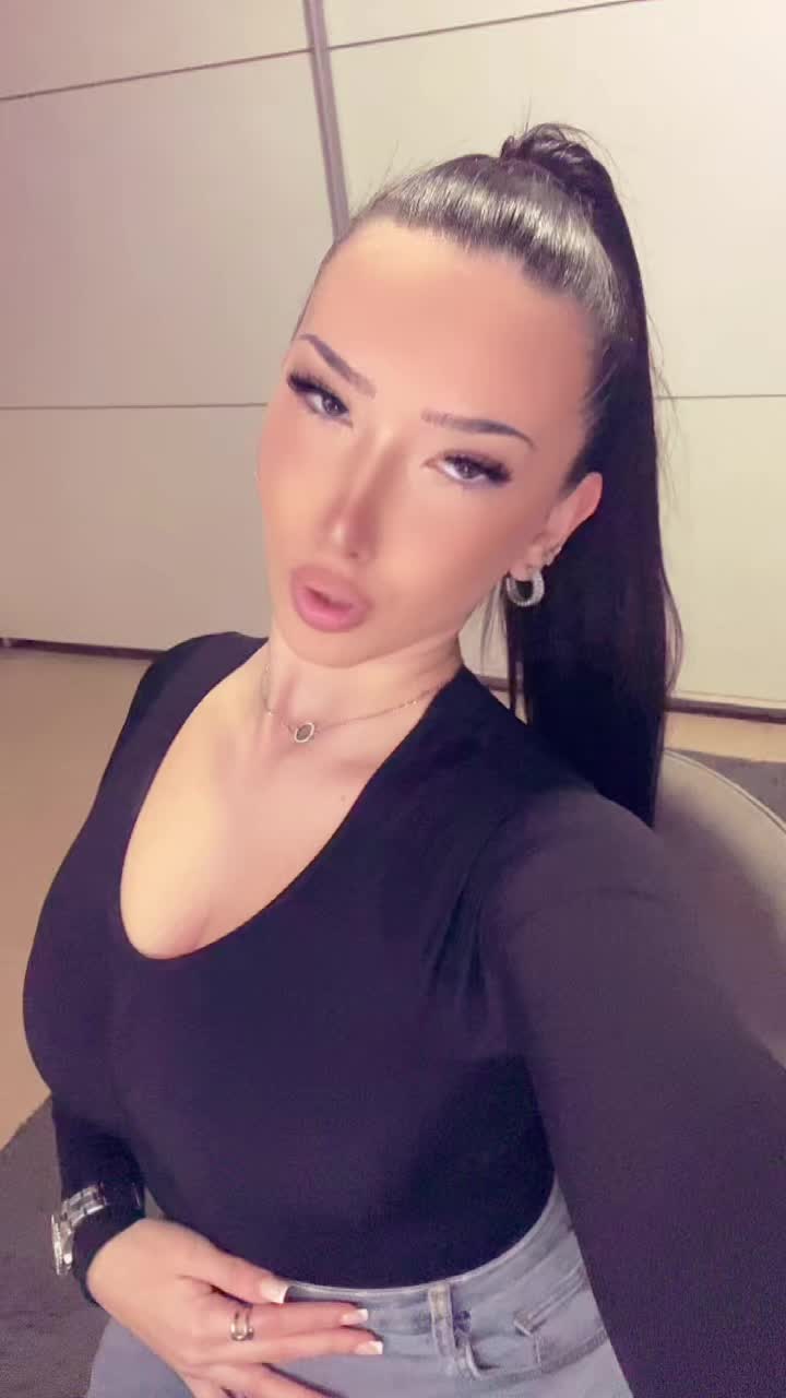 @𝙎𝙩𝙚𝙛𝙖𝙣𝙣𝙞𝙚 ♛