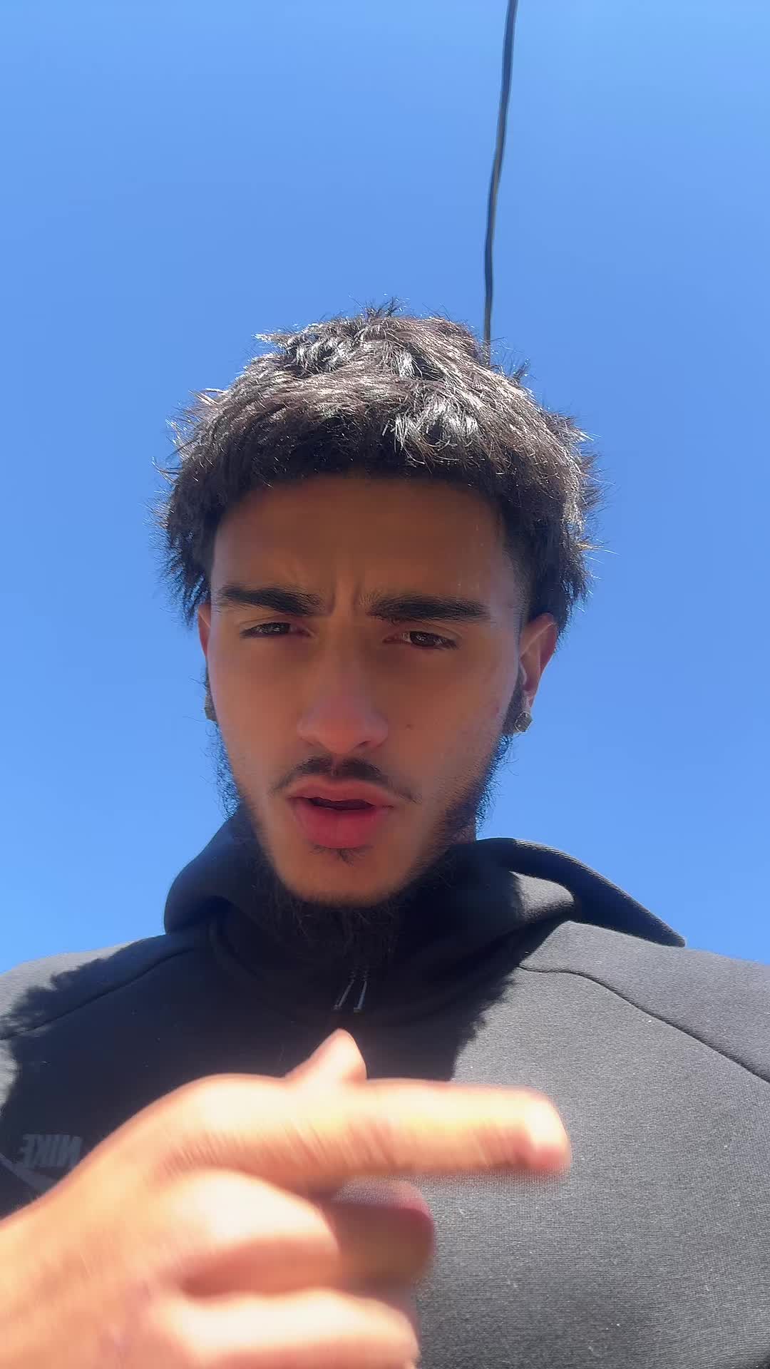 @Lil Izzy🩸