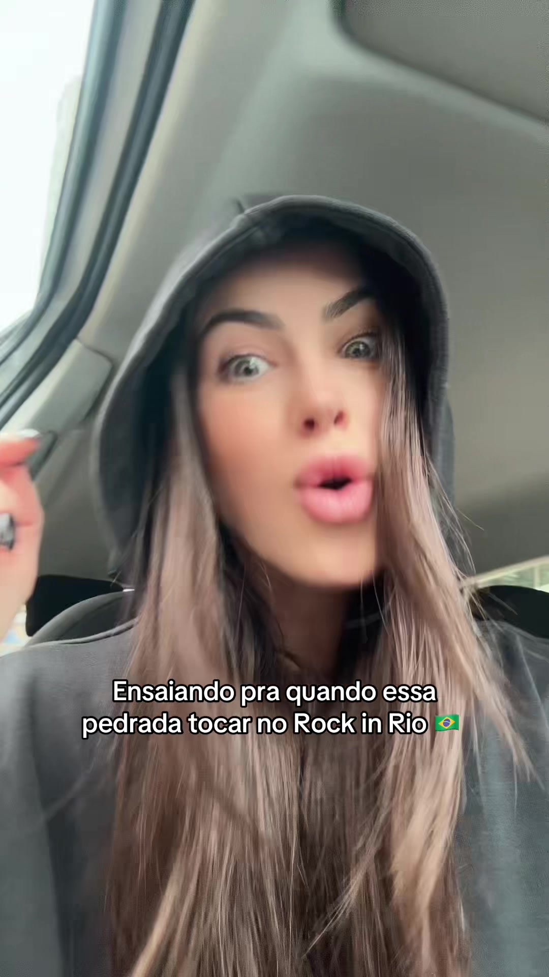 @Nena