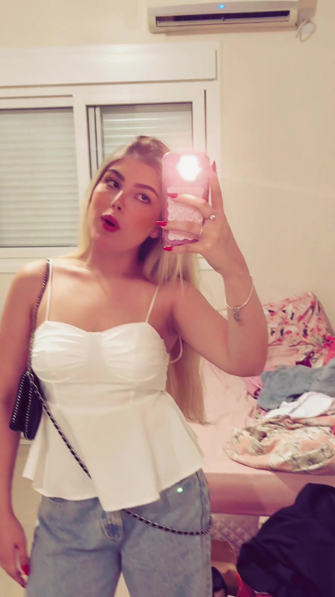 @julia benchimol