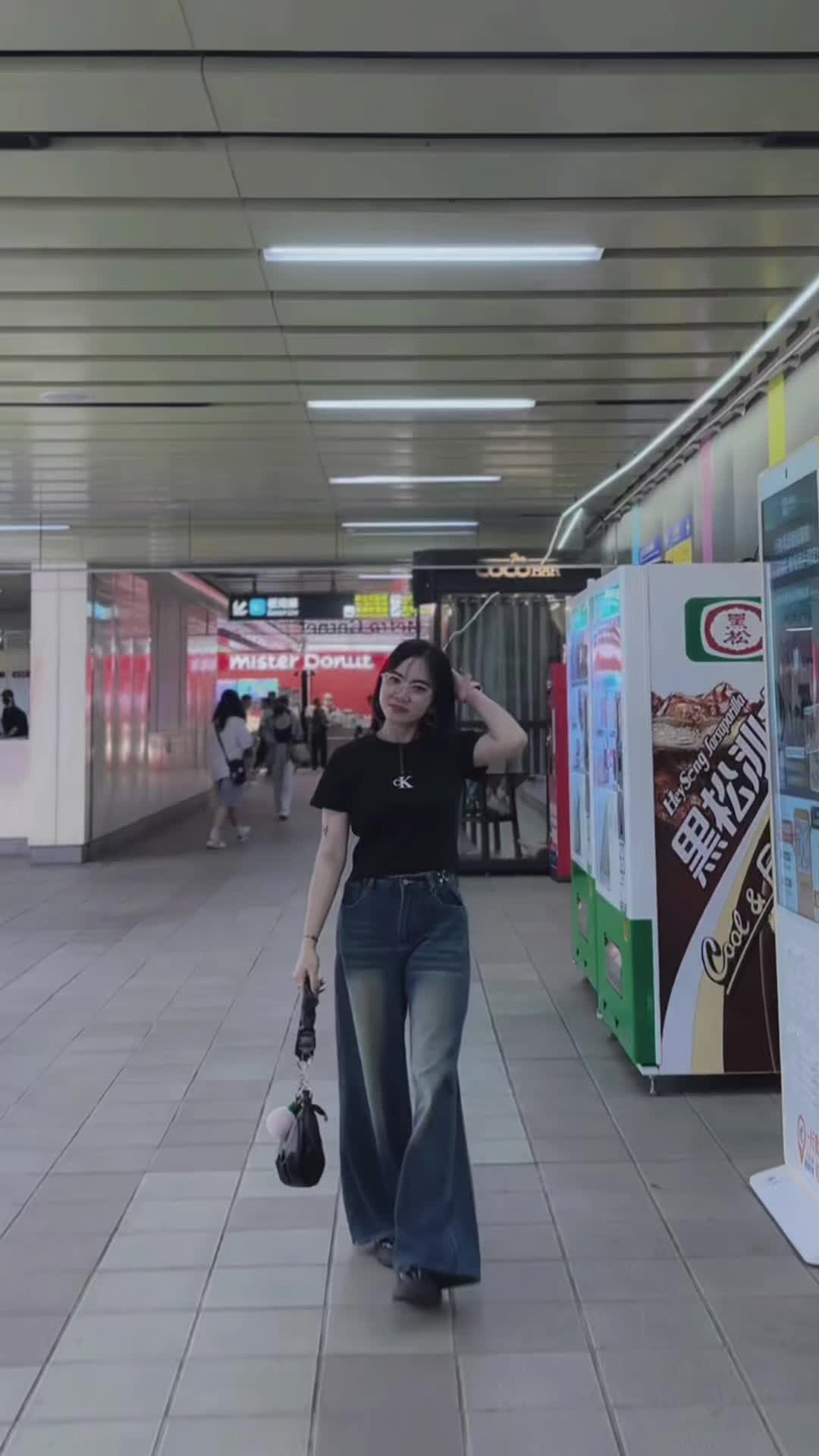 @๐๐๐ฌ๐๐๐ ๐๐ก๐๐งโ