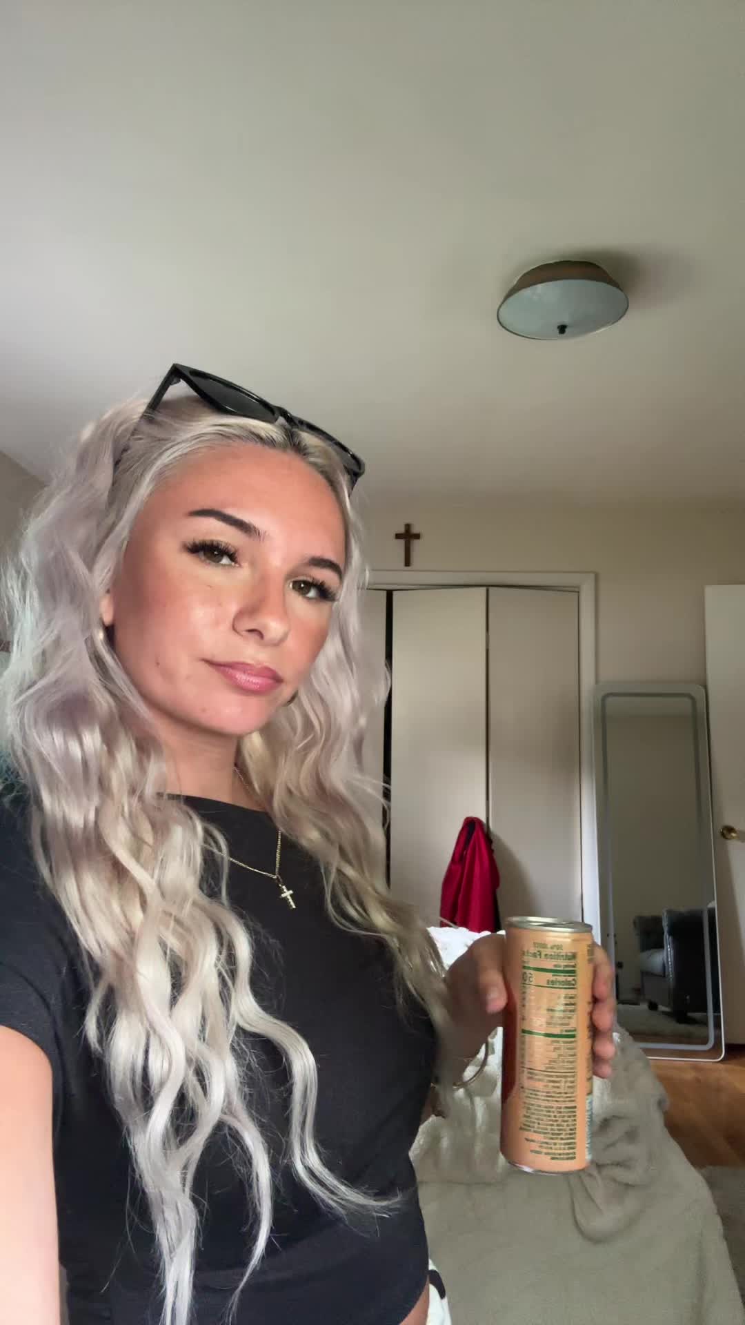 @𝒽𝒶𝓎𝓁𝑒𝑒 𝒻𝒶𝓎𝑒