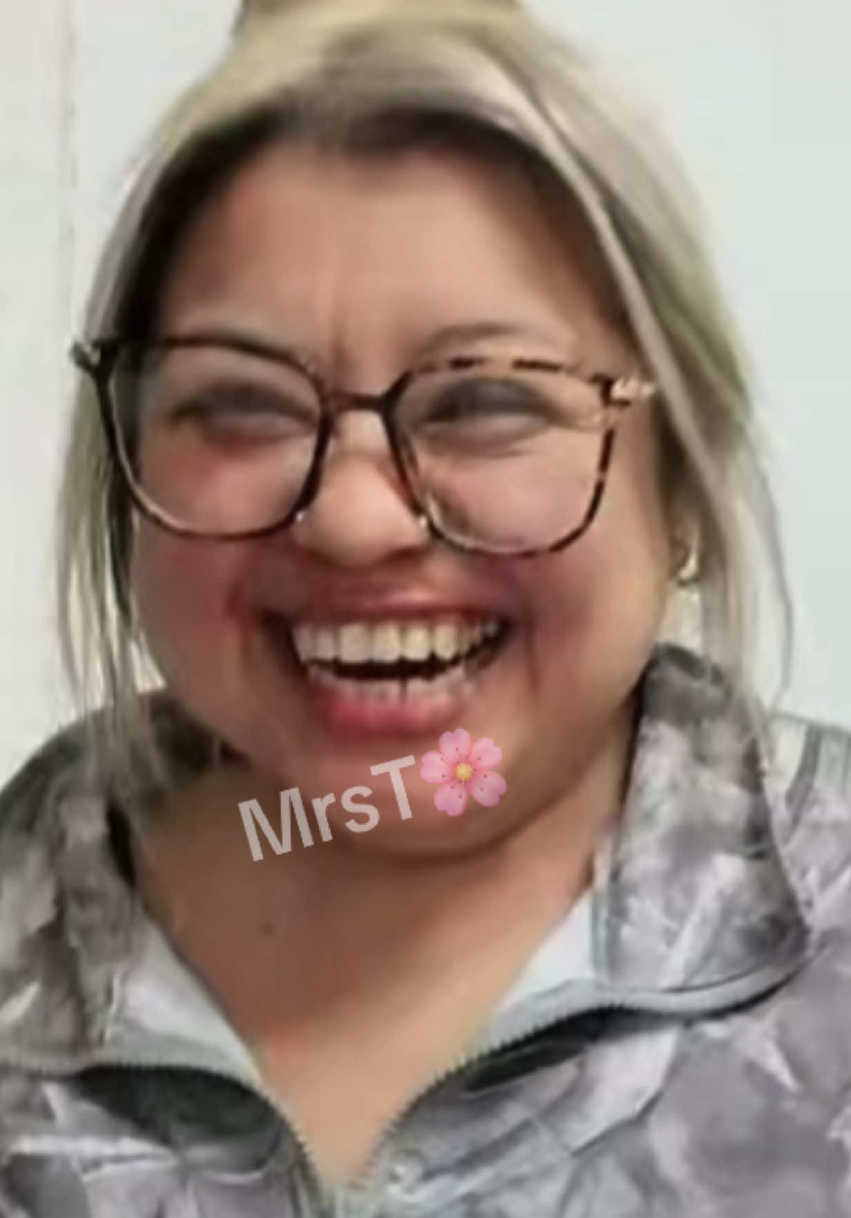 @MrsT 🌸