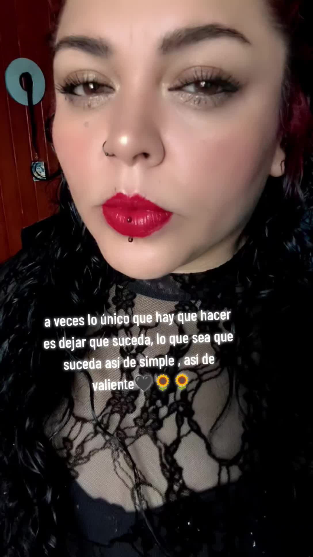 @ojitos 🌻🖤