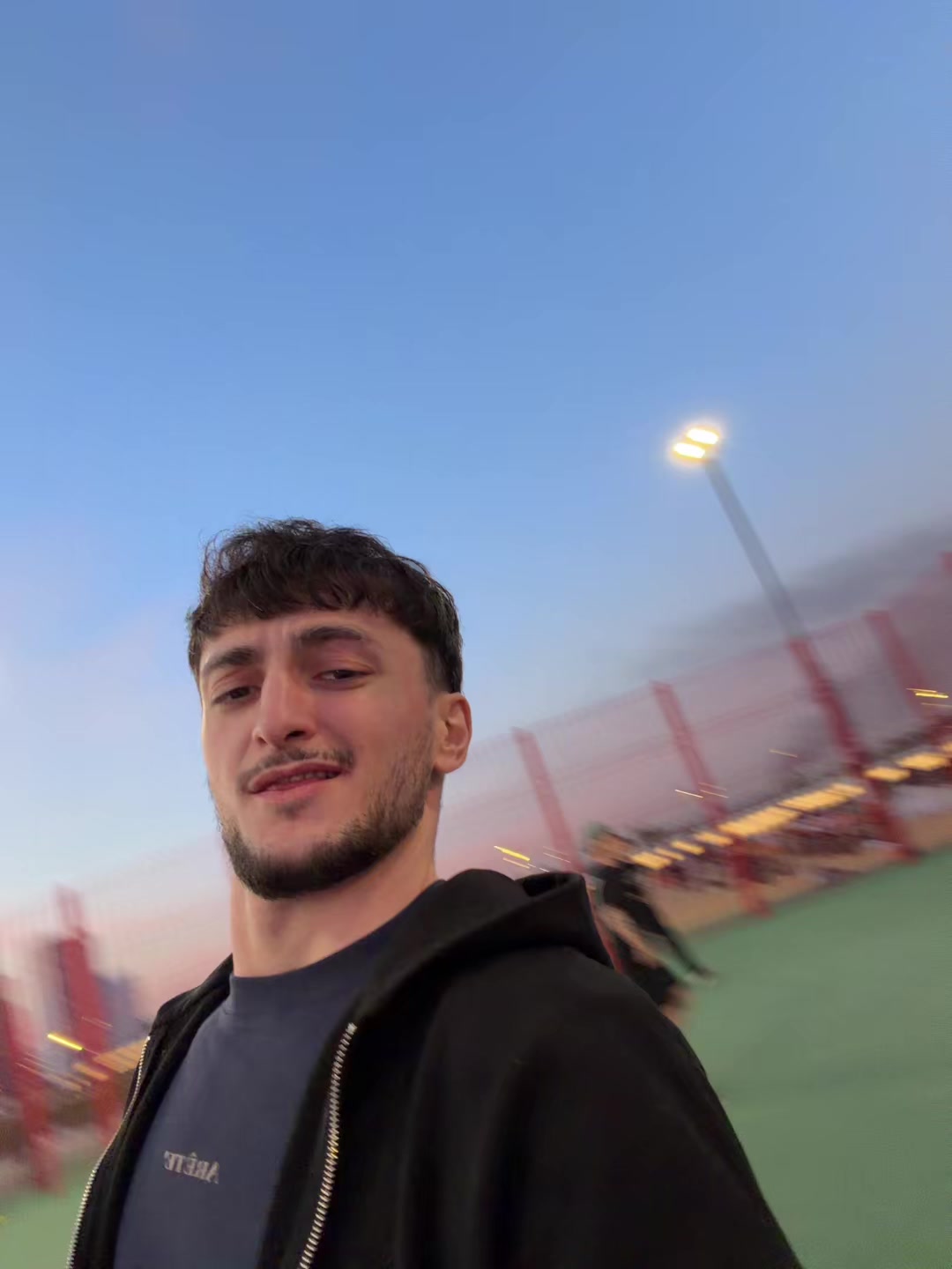 @• kambol •