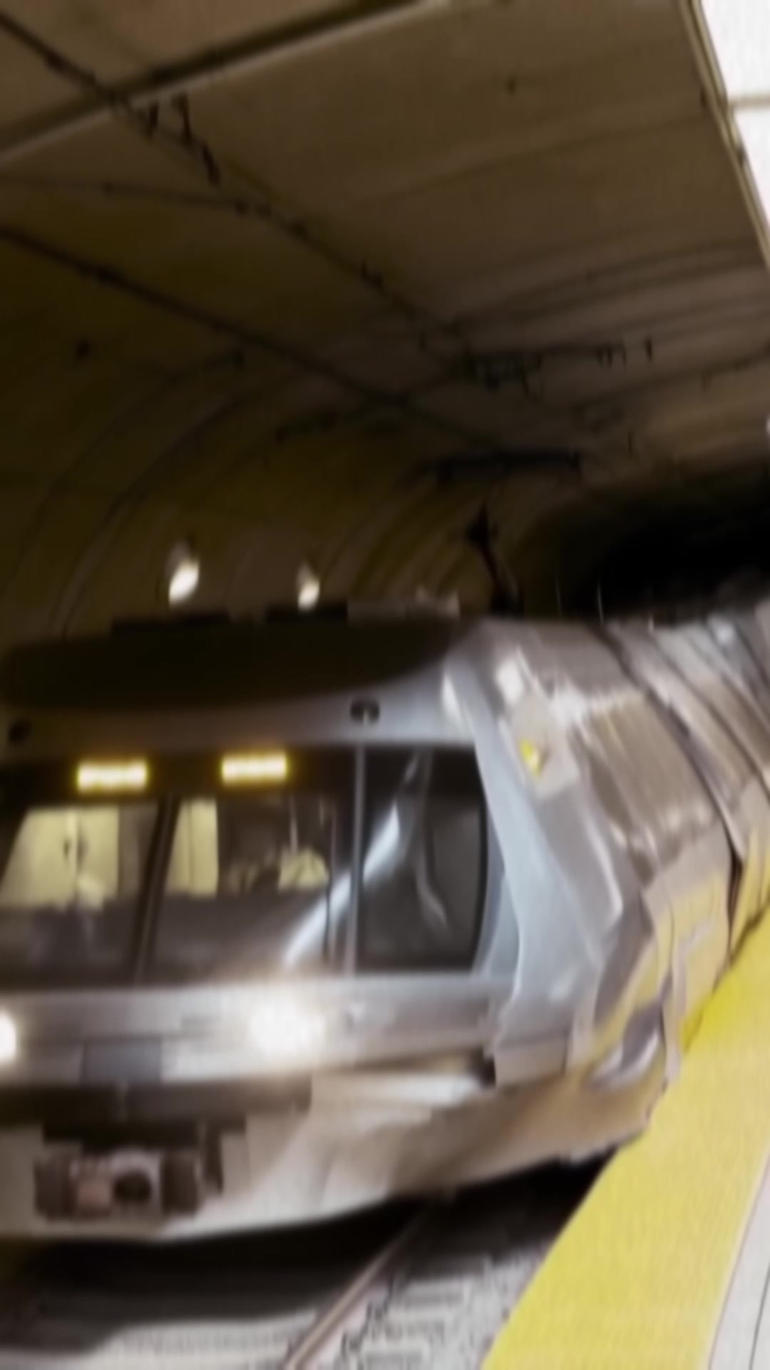 @Metro