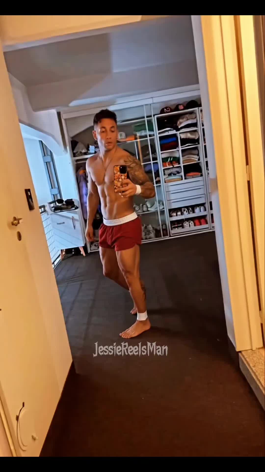@jessiereelsman_