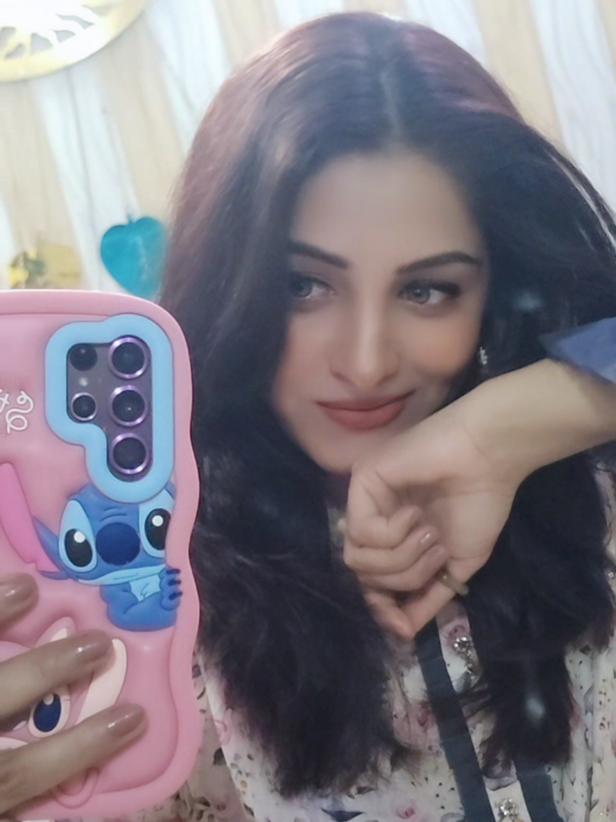 @zoyaa