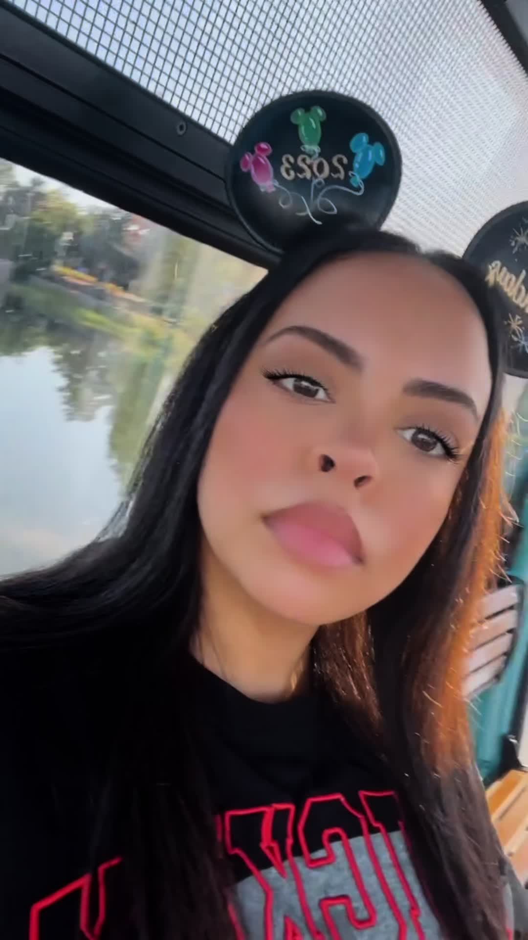 @Darlene F.