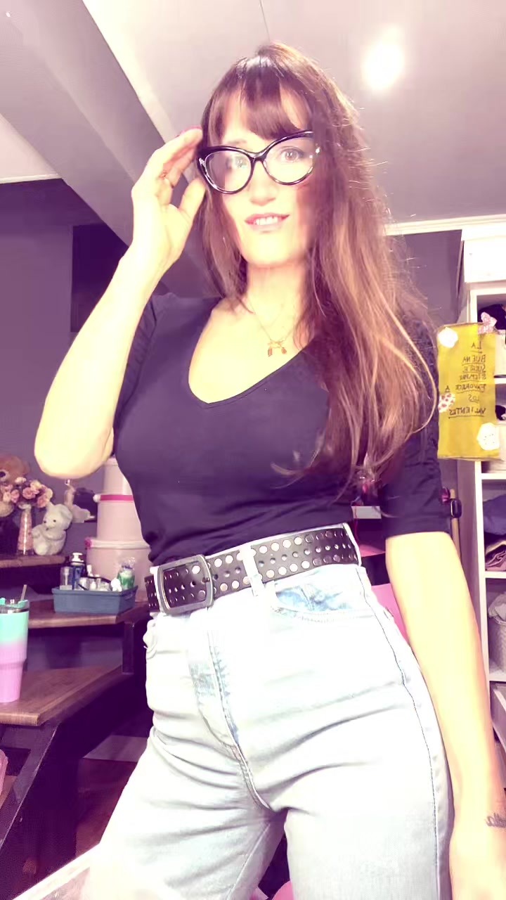 @Kari Victoria