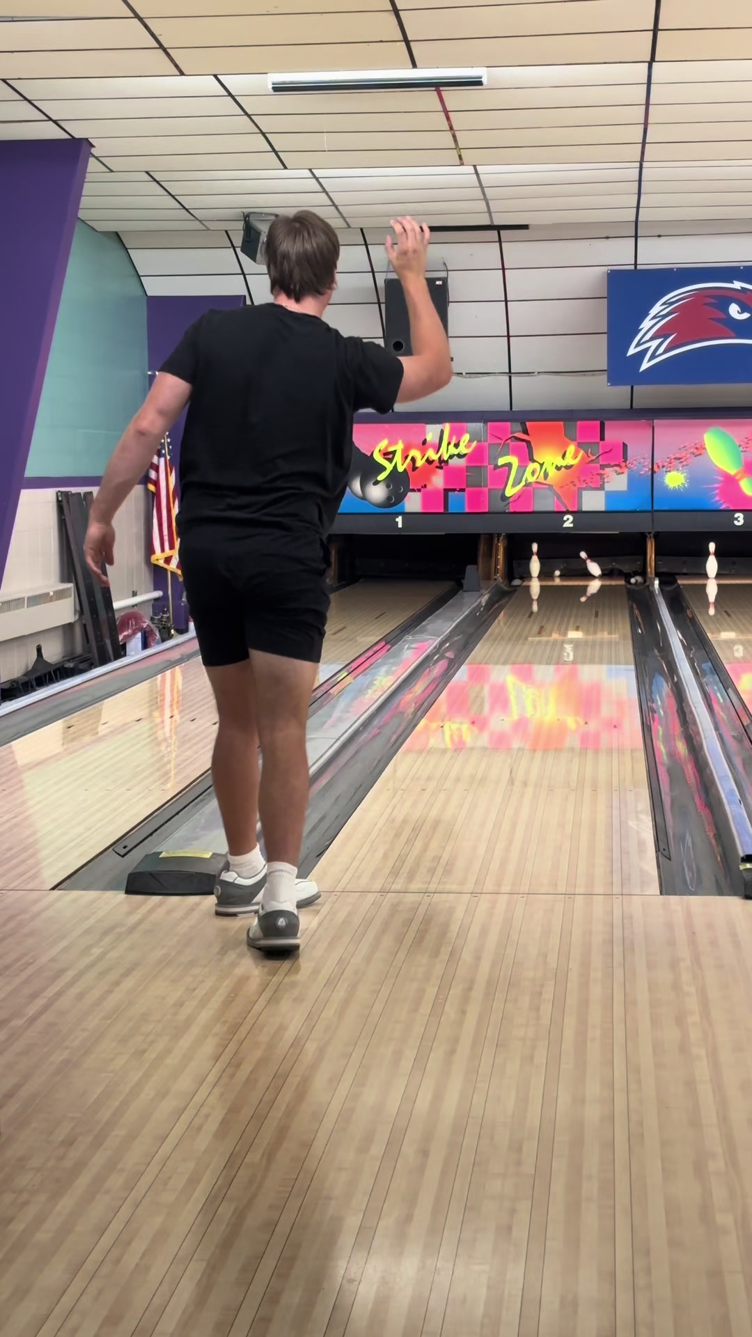 @BowlingByBeek