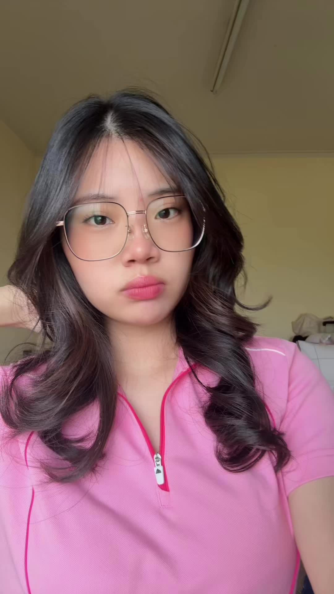 @リリ