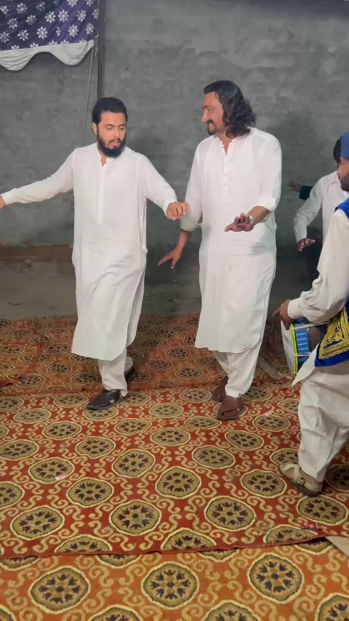 @شہزاد خان لاڈلا گڈی خیل