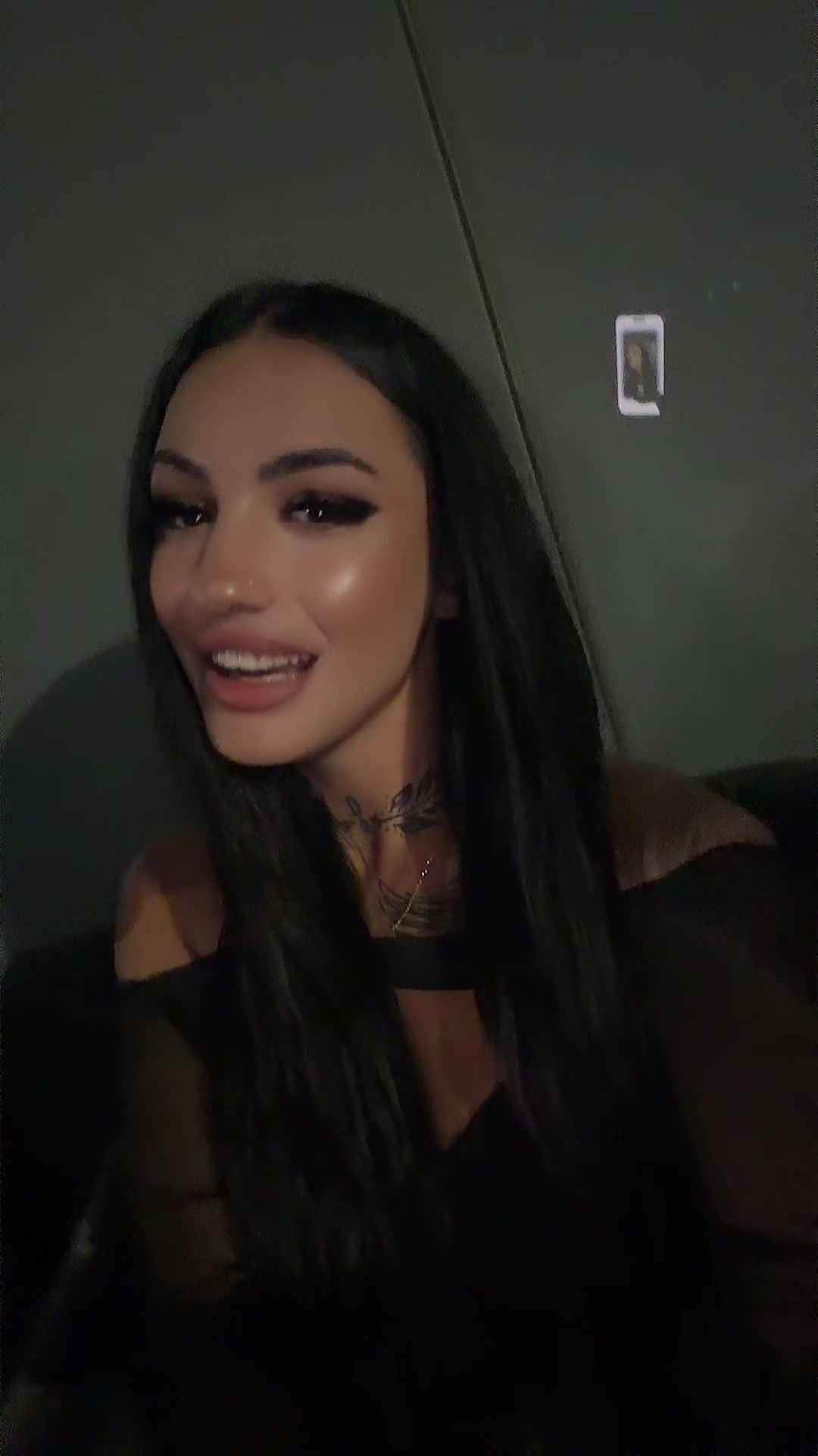 @Roxi Roxi
