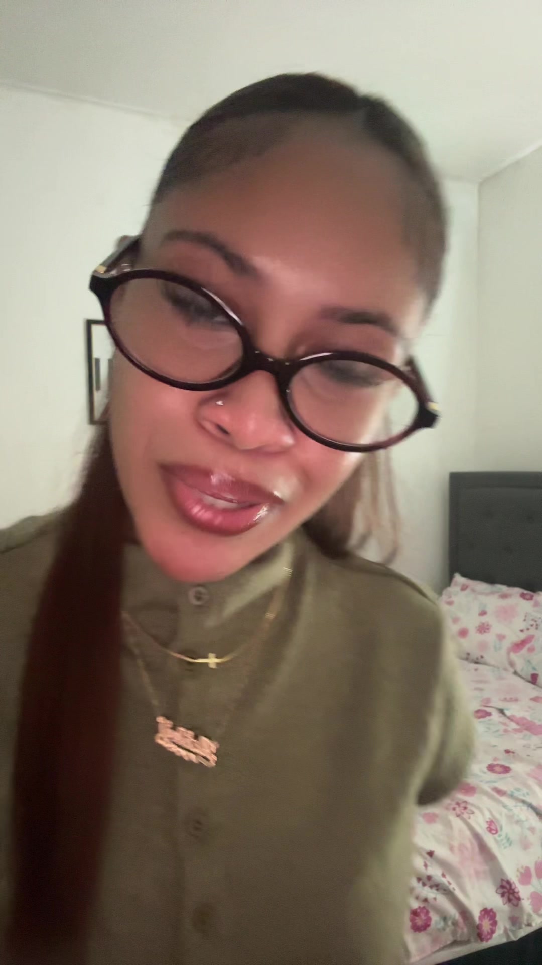 @Myleftcheeck