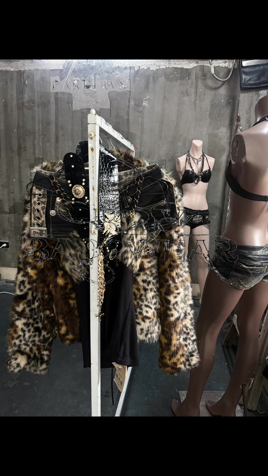 @bad2wear