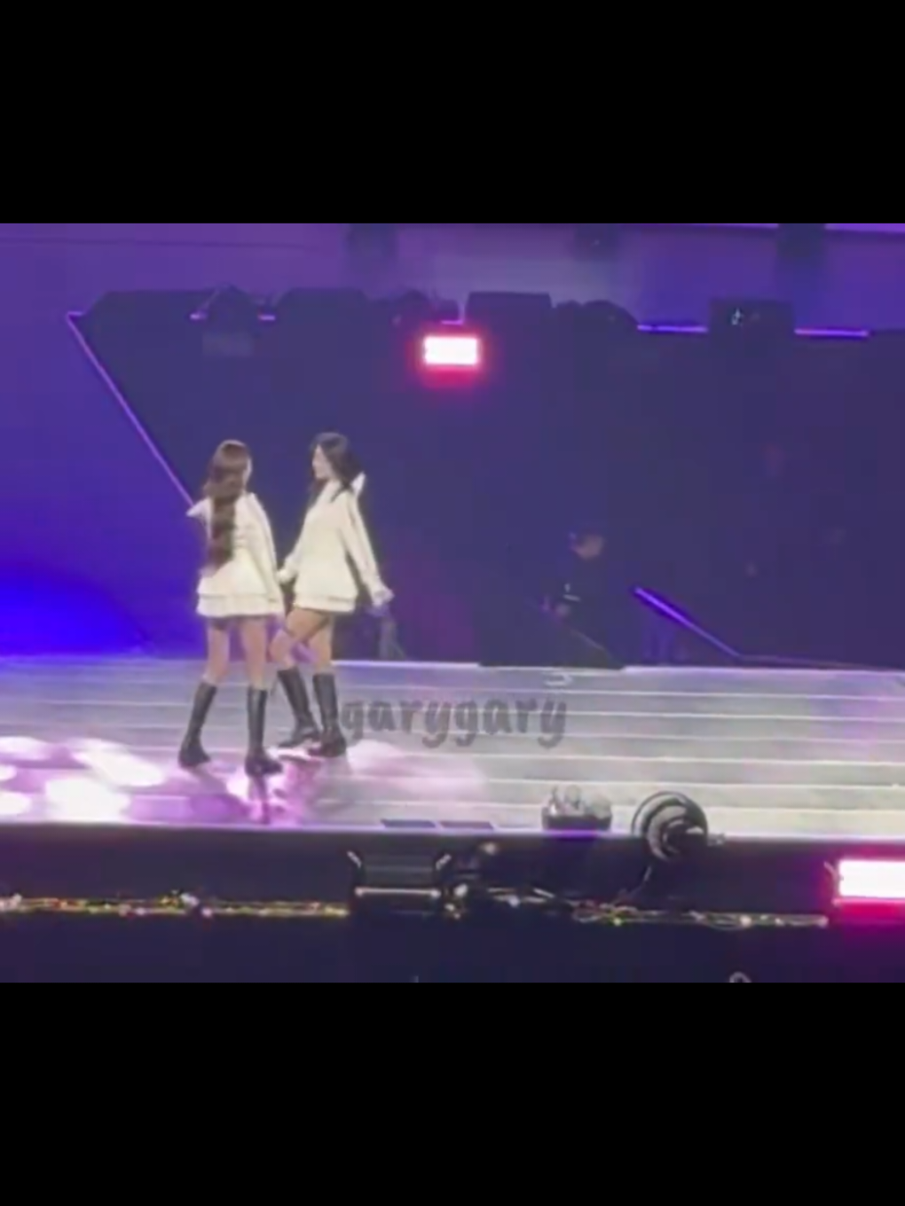 @todays_annyeongz!!