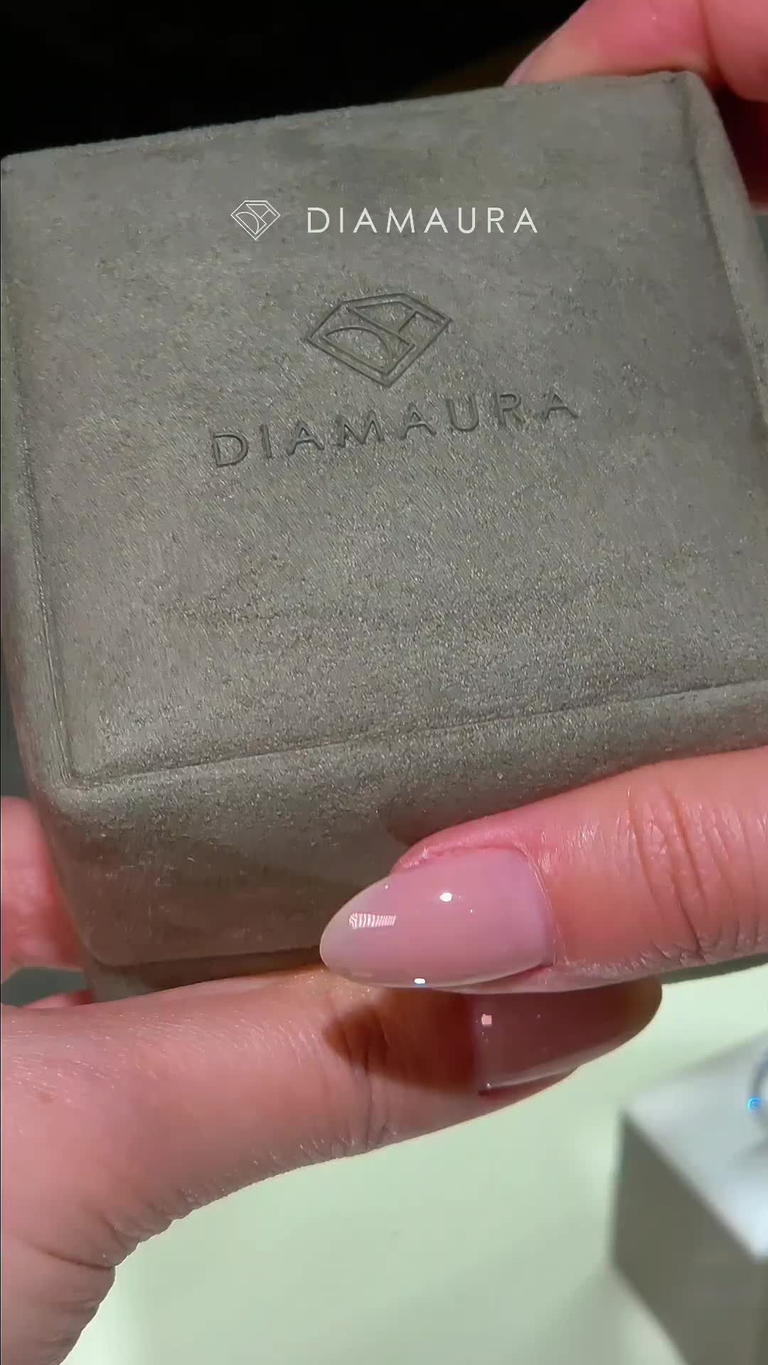 @DIAMAURA JEWELRY