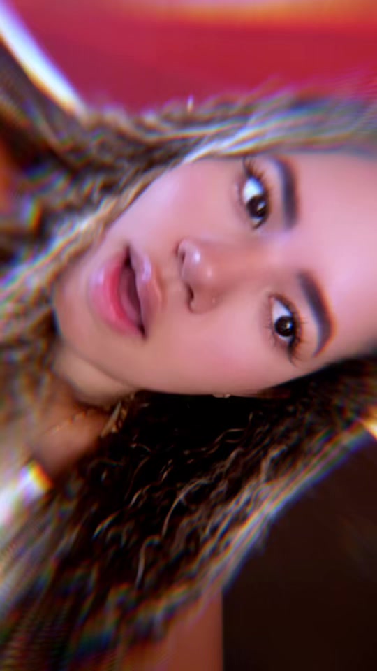 @Yasmin Victoria