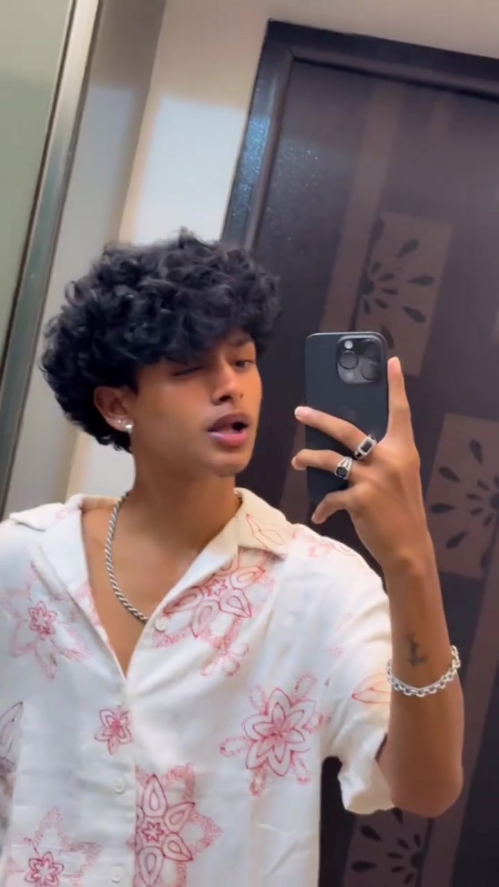@iam_battu🍒