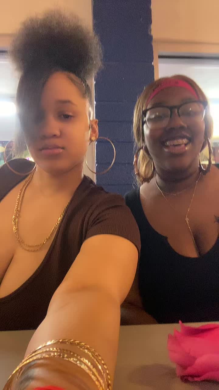 @YoGirlBodyGoals13