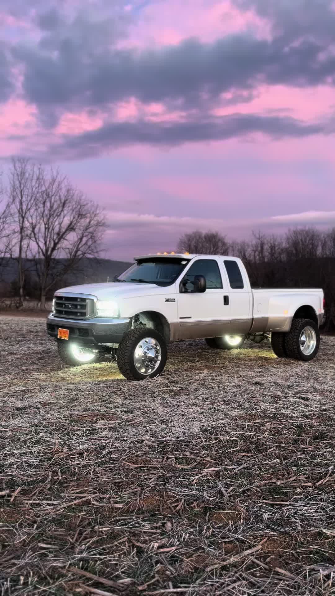 @dat.twotone7.3