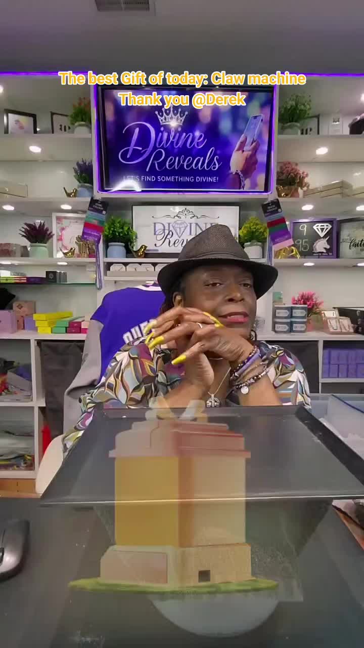 @💜DivineReveals (Tracee)💜