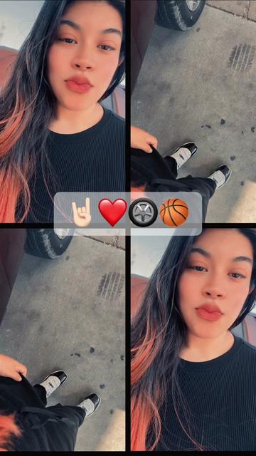 @𝜟𝜼𝒈𝜺𝜾🪽🥀