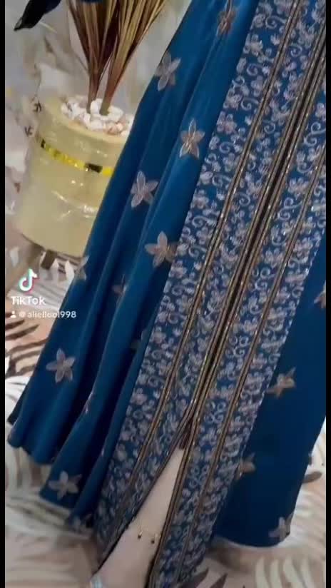 @رقة العبايات 🥰