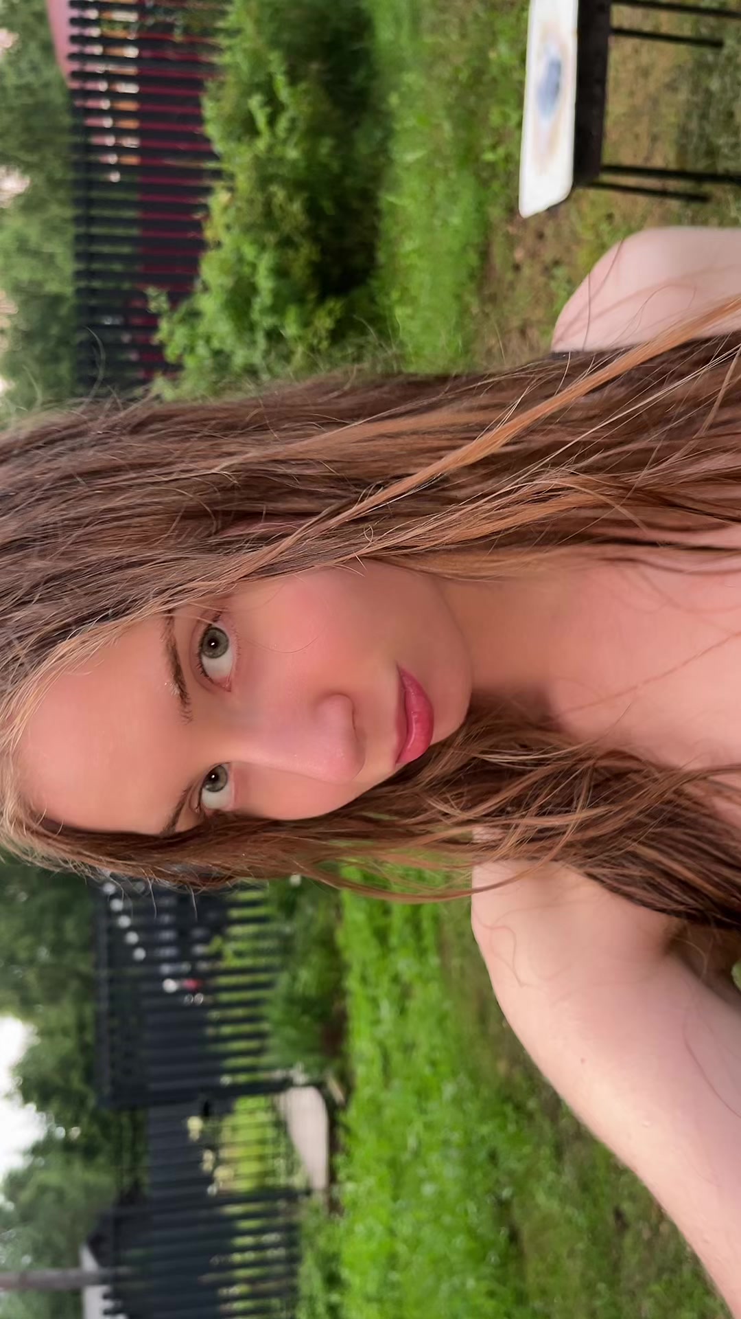 @Ri