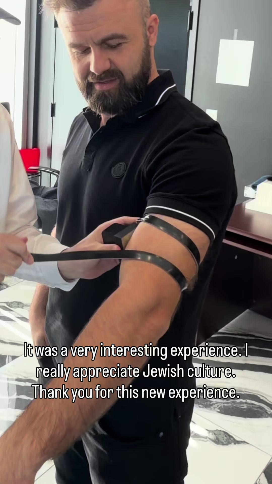 @Alex Papirnik
