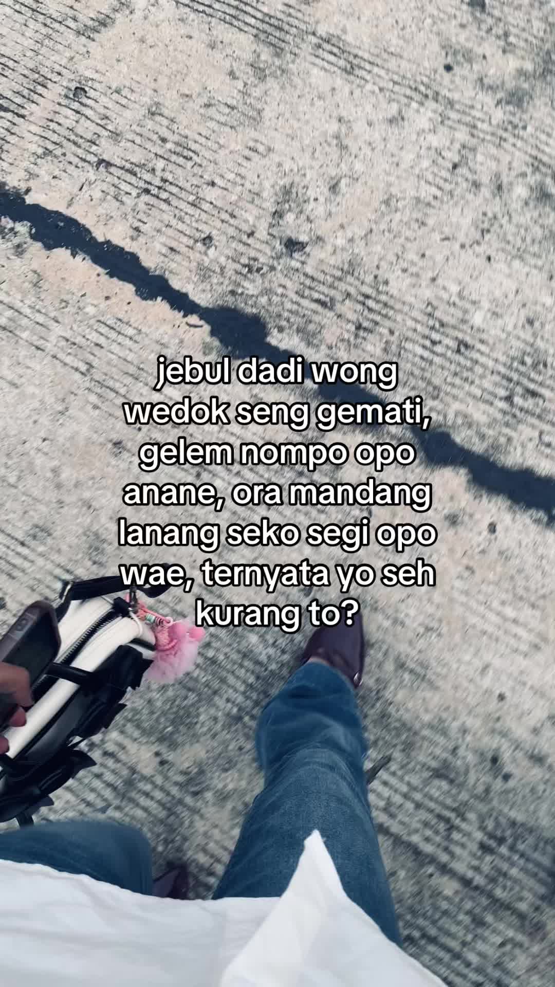 @🦋