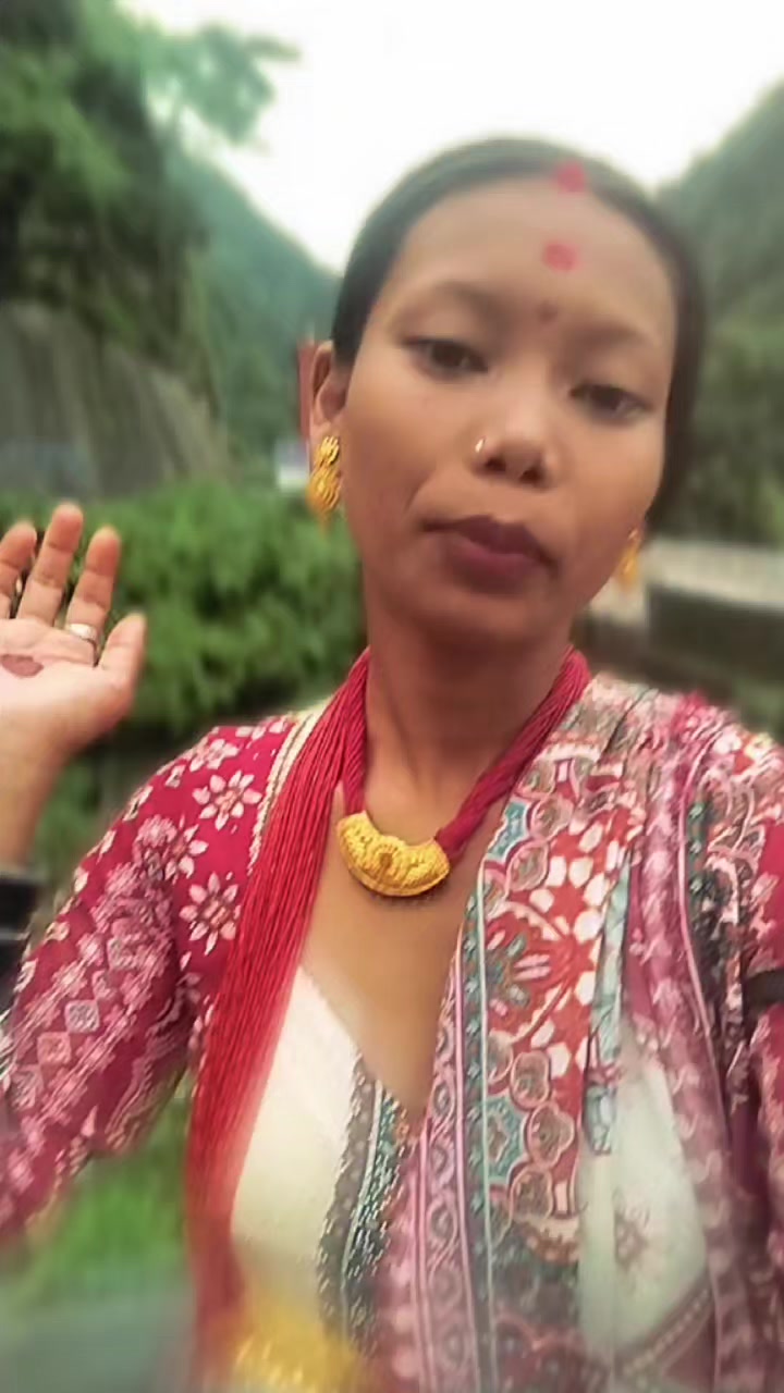 @Soniya👻🥰