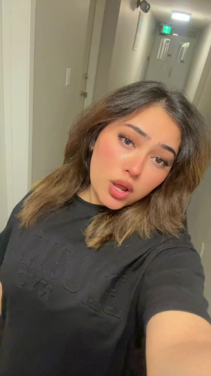 @🦋dipika🦋