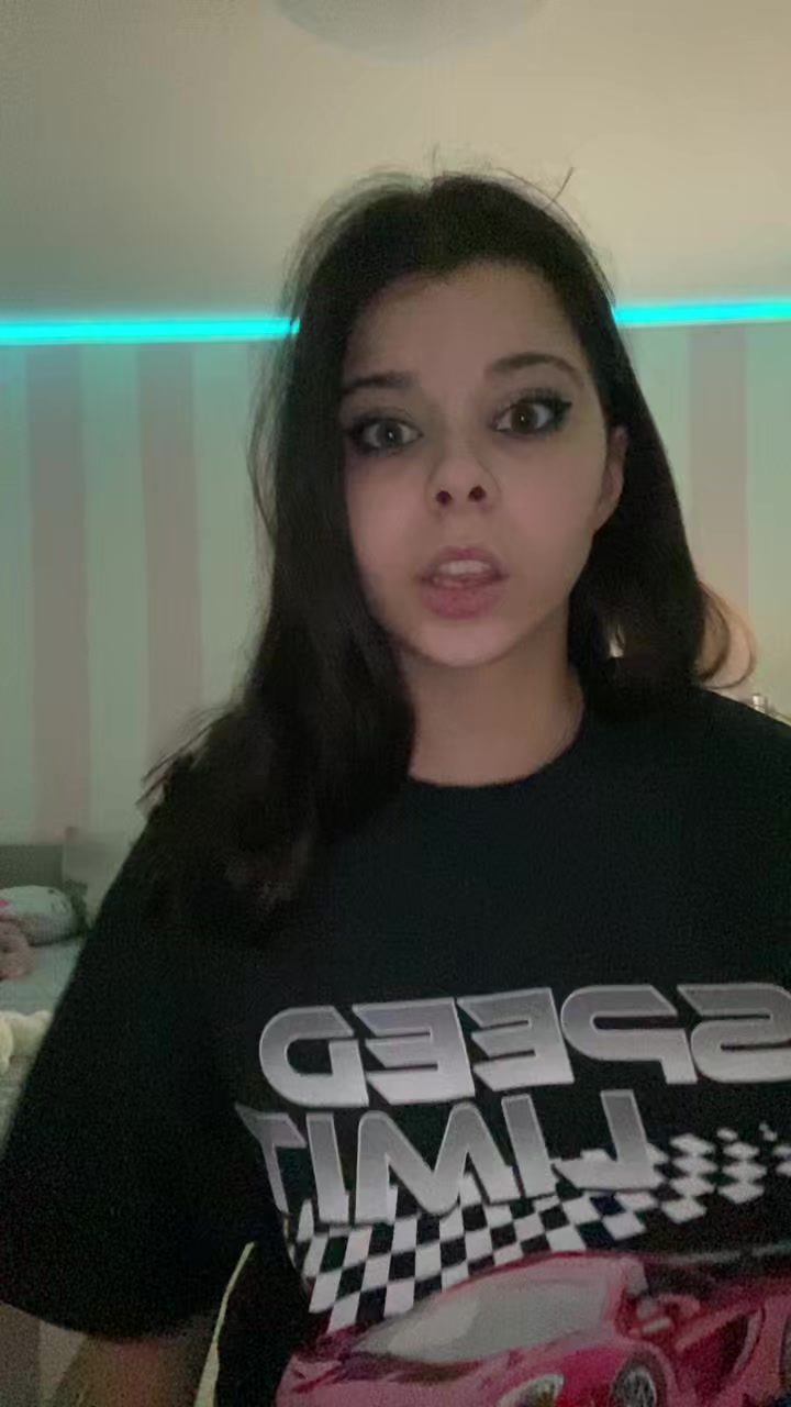 @𝓐𝓵𝓲𝓬𝓮&lsquo;♚