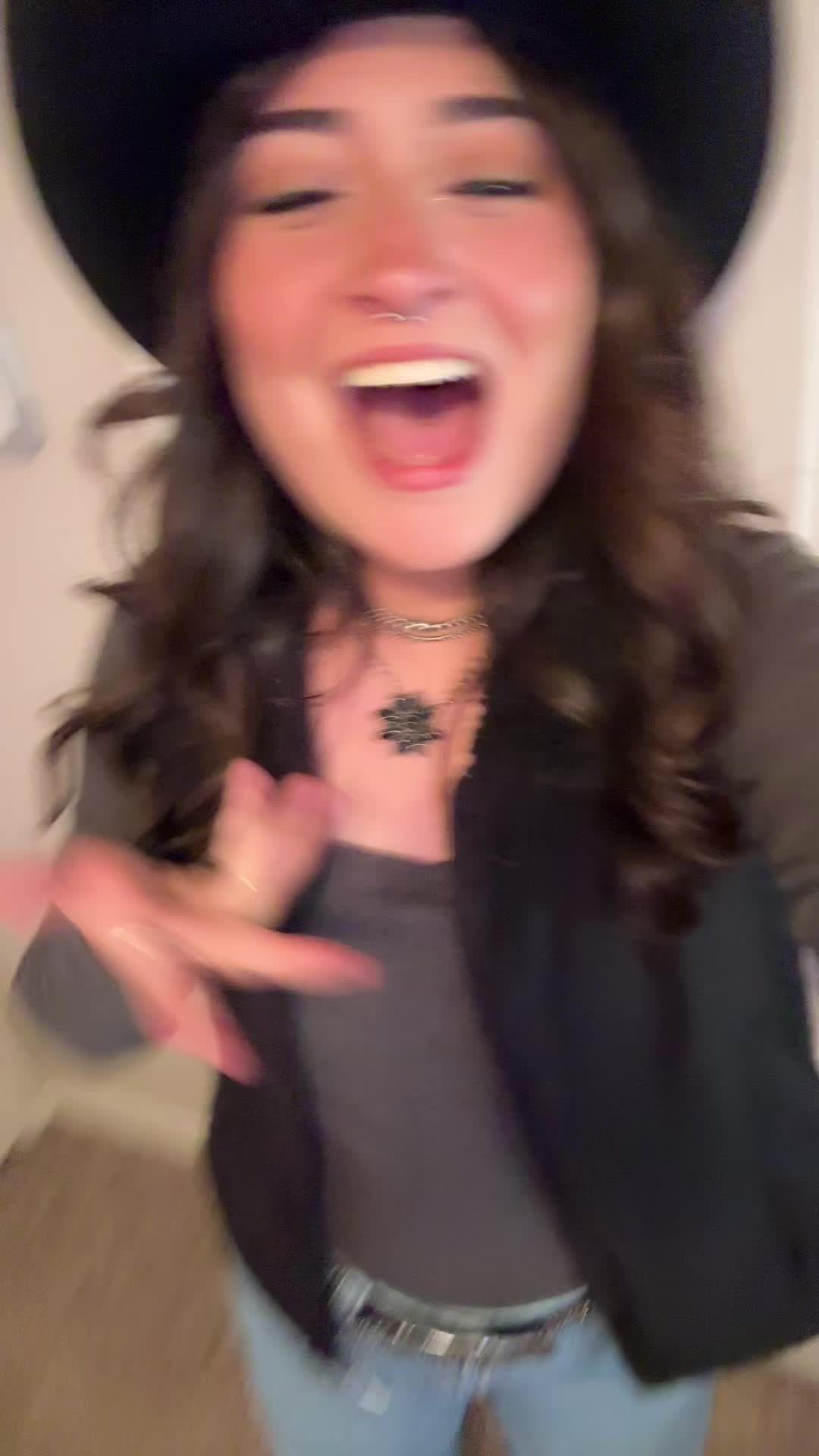@ali