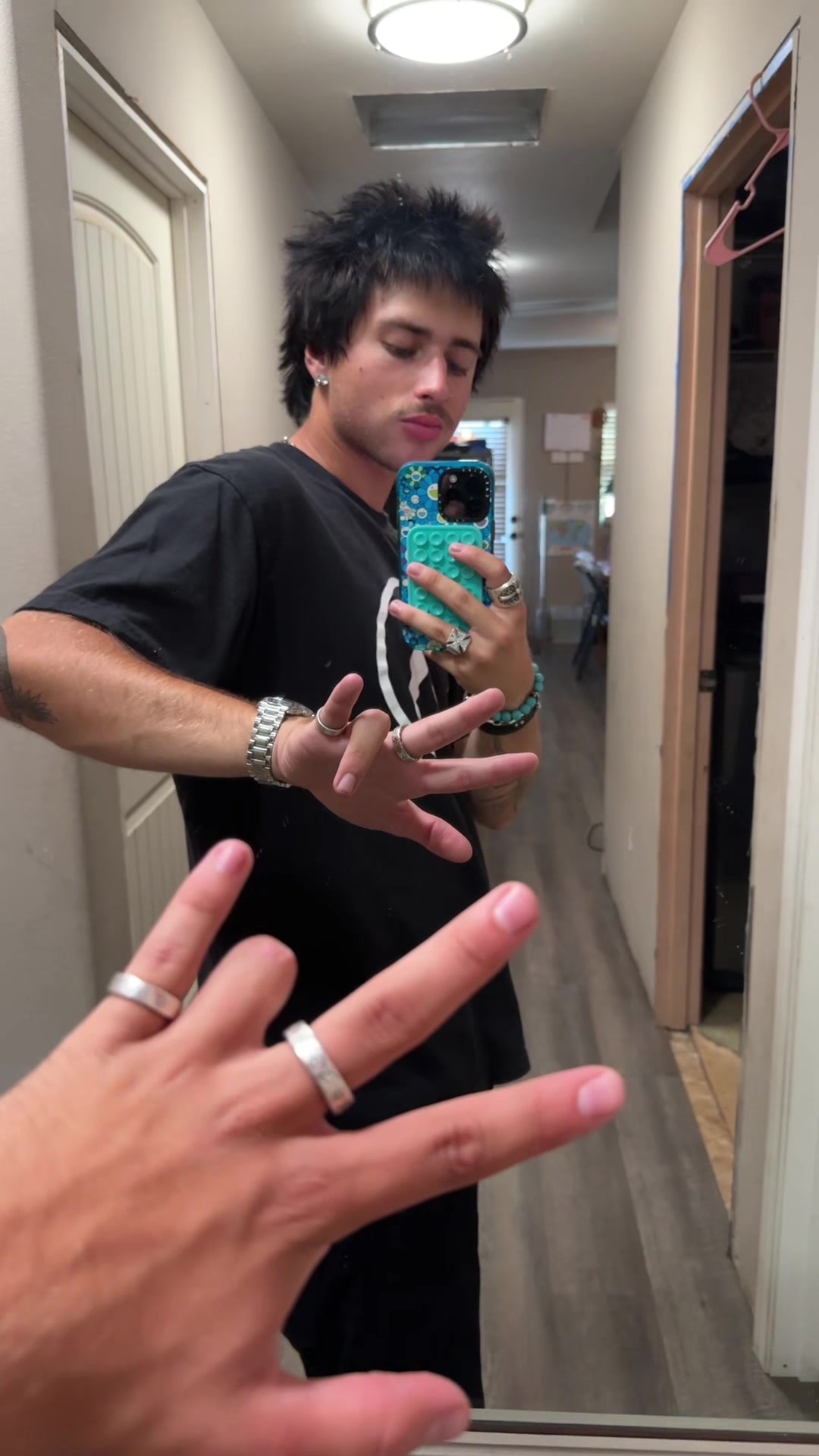 @Riley