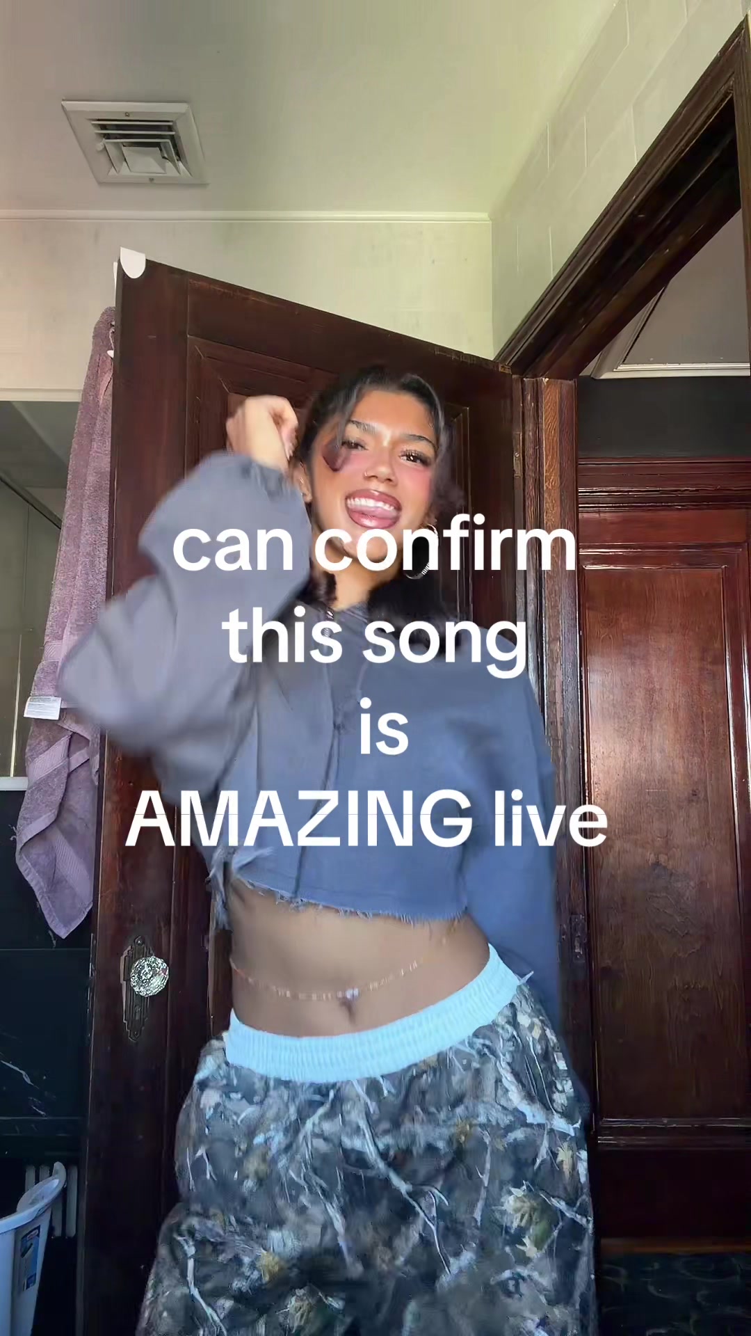 @julie👩🏽🦱🫐⭐️🌈🫧