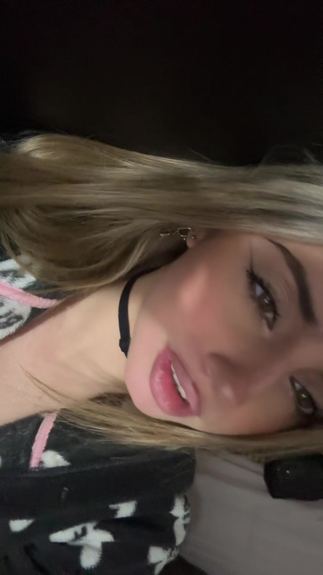 @viuxyta